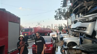 السيطرة على حريق بجوار المعهد الديني بقرية اللاهون بالفيوم 