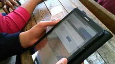 باعها في شارع عبد العزيز.. القبض على المتهم بسرقة 1100 تابلت من مخازن التعليم بأكتوبر