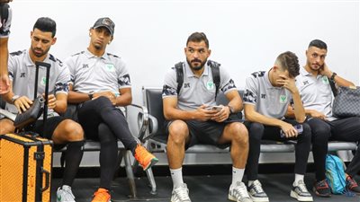 بعثة المصري تصل إلى القاهرة.. والفريق يستأنف مرانه غدا استعدادًا لمباراة الهلال الليبي