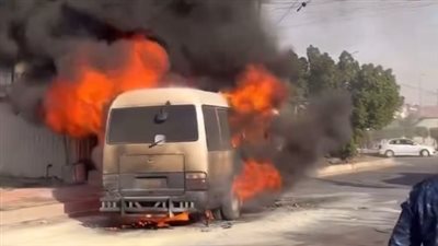 حريق أتوبيس أمام ملعب مباراة الشرطة العراقي والنصر السعودي| فيديو