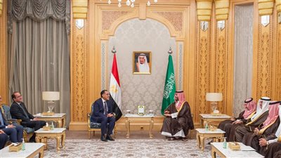 رئيس الوزراء وولي العهد السعودي يبحثان تعزيز التعاون وتطوير المصالح المشتركة بالرياض| صور