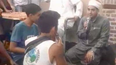 إمام مسجد أبو الحجاج يكشف تفاصيل إسلام سائح صيني في الأقصر فرحا بمولد النبي