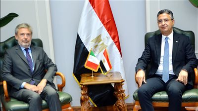 وزير التموين خلال لقائه السفير الإيطالي: تمويل بـ 416 مليون جنيه لتطوير منظومة الأقماح