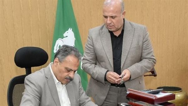 محافظ الشرقية يعتمد