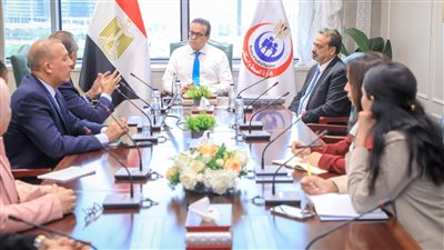 عبد الغفار يتابع الخطوات التنفيذية لتفعيل الهيكل المؤسسي لوزارة الصحة والسكان