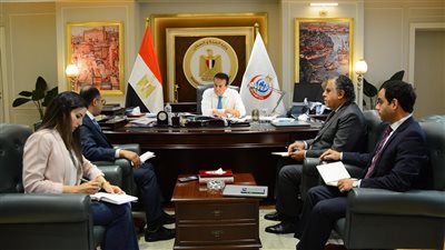 وزير الصحة يبحث التعاون مع جنوب إفريقيا في مجال التصنيع الدوائي