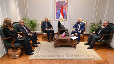 كامل الوزير يوجه بسرعة إزالة المعوقات أمام الشركات الأمريكية العاملة بمصر