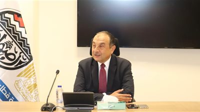 وزير قطاع الأعمال يوضح مستجدات تطوير شركة النصر للسيارات