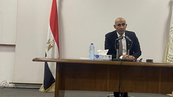 محمد عبد اللطيف وزير