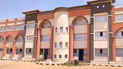 رئيس جهاز حدائق العاصمة يكلف بتوفير وسائل مواصلات لخدمة طلاب المدارس بالمدينة 