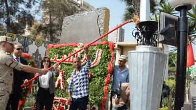 محافظ البحيرة تشهد احتفالية العيد القومي من مرسى الحرية بمدينة رشيد