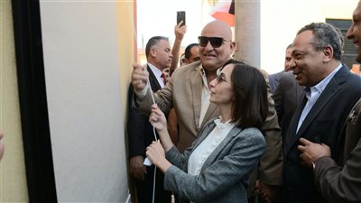 بتكلفة 70 مليون جنيه.. محافظ البحيرة تفتتح مشروع صرف صحي في رشيد