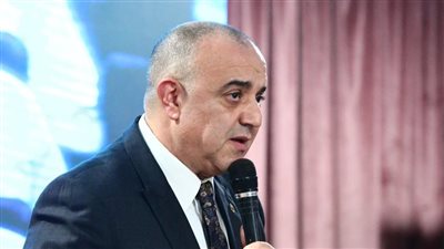 نادي الشمس يشكو طارق لطفي للجنة الأولمبية واتحاد اليد