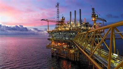 تحرك أسعار النفط رغم تقلص علاوة المخاطر الجيوسياسية