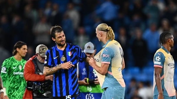 أتشيربي يطلب من هالاند