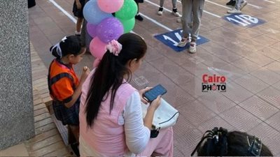 جرس الحصة ضرب.. سعادة على وجوه طلاب الأقصر مع بداية العام الدراسي الجديد| صور