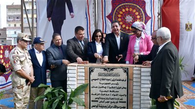 بتكلفة 30 مليون جنيه.. محافظ البحيرة تضع حجر الأساس لموقف أبو حمص الجديد