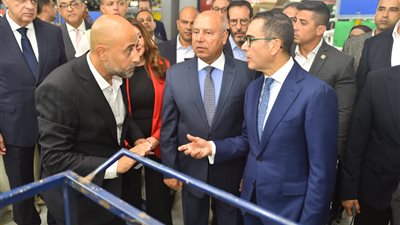 وزيرا الصناعة والاستثمار يشاركان في احتفالية جنرال موتورز بإنتاج مليون سيارة بمصر