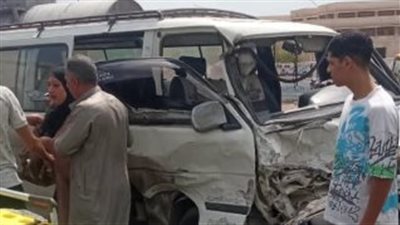 إصابة 3 أشخاص في تصادم ميكروباص بعدة سيارات بالقرب من ميدان الرماية بالجيزة
