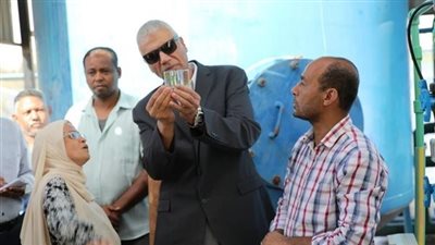 فقدان السوائل يفتك بأجسادهم| نزلات معوية مجهولة تعصف بأهالي منطقتين في أسوان.. و3 سيناريوهات محتملة