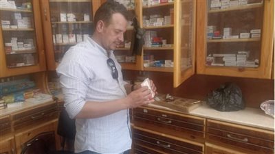 ضبط صيدليات لبيعها أدوية منتهية الصلاحية وبأزيد من السعر الرسمي في البحيرة
