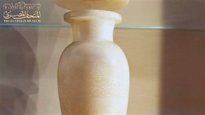 المتحف المصري بالتحرير يعرض مجموعة لأوانٍ حجرية من منطقة سقارة | صور 