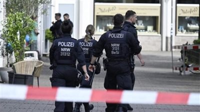 بمشاركة 400 ضابط.. الشرطة تعلن القبض على مهربي البشر داخل ألمانيا