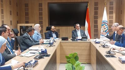 الضرائب: وضع نظام متكامل للممولين الذين لا يتجاوز حجم أعمالهم السنوي 15 مليون جنيه 