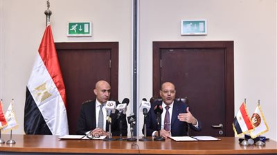 وزيرا العمل والتعليم يوقعان بروتوكول تعاون لتأهيل الشباب على احتياجات سوق العمل