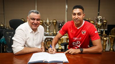 الأهلي يتعاقد مع خالد عادل لتدعيم فريق الطائرة رجال