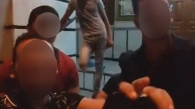 لما بتكون الدنيا رايقة بلمس جسمها.. الأمن يفحص فيديوهات لـ أطباء يتفاخرون بتحرشهم بالمرضى