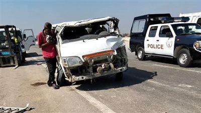 إصابة شخصين في انقلاب ميكروباص على الطريق الإقليمي بالمنوفية| صور