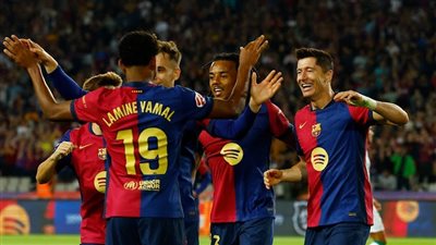 رسميًا.. يويفا يحرم برشلونة من جماهيره في دوري أبطال أوروبا