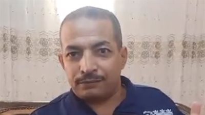 مدير مدرسة بالجيزة بعد ظهوره خلال لعب الكرة مع التلاميذ: عاوز أفرحهم وتطبيق النظام بالحب مش بالضغط | بث مباشر