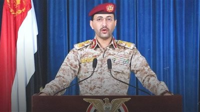 الحوثي: استهدفنا تل أبيب بصاروخين باليستيينِ بالتزامن مع العدوان الإسرائيلي علينا