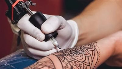 دراسة تكشف علاقة الوشم والإصابة بالورم الليمفاوي