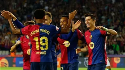 ليفاندوفسكي يقود هجوم برشلونة أمام أوساسونا بالدوري الإسباني