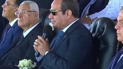 متشربوش سجاير.. الرئيس لخريجي كلية الشرطة: الأفلام بتطلّع الظابط بالسيجارة كأنه مش بيفكر إلا بيها| بث مباشر 