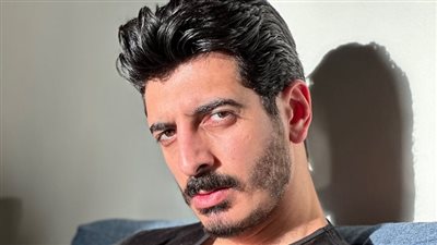 بعد انتقادات لدخوله الفن.. التيك توكر شاكر يجتاز المرحلة الأولى من اختبارات المعهد العالي للفنون المسرحية