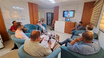 مناقشة رسالة ماجستير في زراعة الأسنان لباحثة من جامعة الأزهر بغزة عبر الزووم 