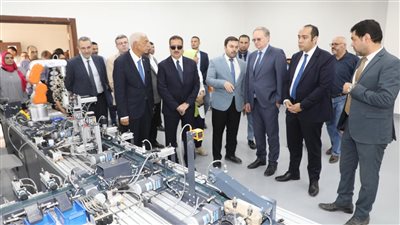 سفير الاتحاد الأوروبي يزور عددا من المنشآت التعليمية في المنوفية