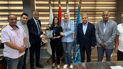 اتحاد الكرة يكرم شاهندة المغربي وفريد سلطان