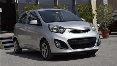 سعر كيا بيكانتو في سوق السيارات المستعملة