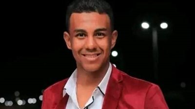 في أول أيام العام الدراسي.. وفاة طالب جامعي متأثرا بإصابته في انقلاب ميكروباص بقنا