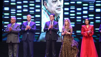 وزير الثقافة ومحافظ الإسكندرية يفتتحان الدورة الـ40 لمهرجان الإسكندرية السينمائي لدول البحر المتوسط