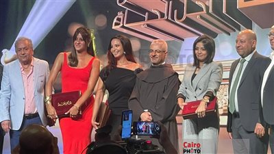 بالصور.. تكريم سهر الصايغ ومريم الجندي في مهرجان جيلنا بالمركز الكاثوليكي