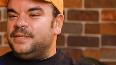 محمد عبد الرحمن: مصطفى خاطر أول واحد قابلني في التمثيل وكان ممكن يدفن موهبتي.. واضربت بالقلم في الشارع