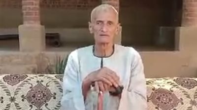 كنت من أوائل اللي عبروا القناة.. العمدة عبدالخالق أحد أبطال أكتوبر يكشف ذكريات النصر | بث مباشر 