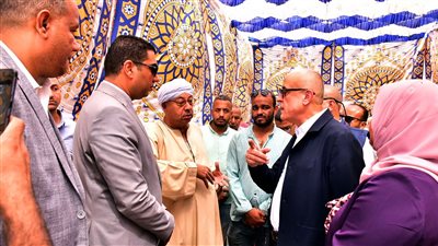 تخدم 10 قرى.. محافظ الأقصر يتفقد التشغيل التجريبي لمحطة مياه شرب الهنادي