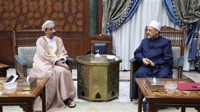 شيخ الأزهر يستقبل سفير سلطنة عمان بالمشيخة